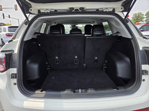 Used 2021 Jeep Compass Latitude image 33