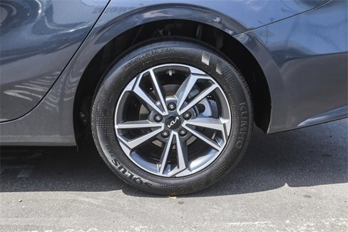 Certified 2023 Kia Forte LXS w/ LXS Technology Package image 12