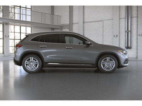 Certified 2021 Mercedes-Benz GLA 250 4MATIC image 3