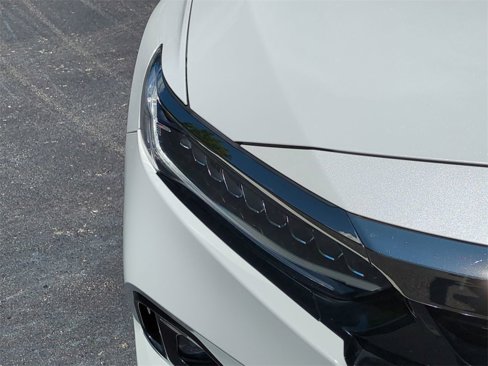 Used 2022 Honda Accord Sport image 10
