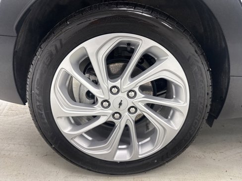 Used 2022 Chevrolet Bolt EUV LT w/ Driver Confidence Package image 34