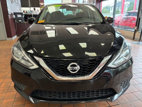 Used 2017 Nissan Sentra S w/ S Style Package image 4
