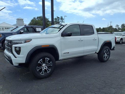 Used 2023 GMC Canyon AT4 w/ AT4 Premium Package image 5