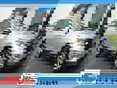 Used 2021 Chevrolet Equinox LT w/ Driver Convenience Package image 1