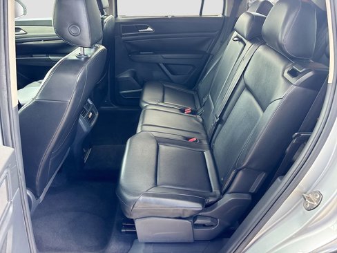 Used 2018 Volkswagen Atlas SE image 23