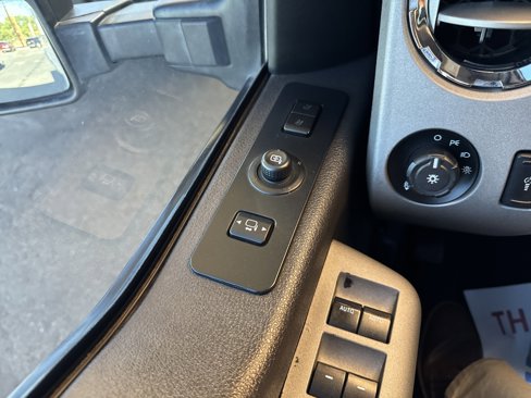 Used 2013 Ford F350 Lariat image 34