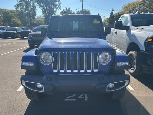 Used 2018 Jeep Wrangler Unlimited Sahara w/ Dual Top Group image 2