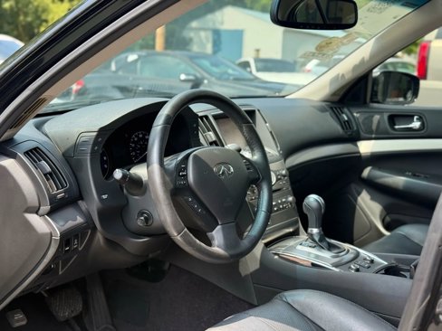 Used 2013 INFINITI G37 x Sedan w/ Premium Pkg image 10