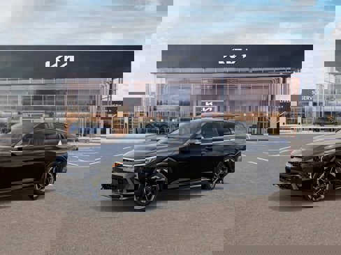 New 2025 Kia K4 GT-Line image 3