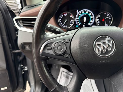 Used 2018 Buick Enclave Avenir image 41