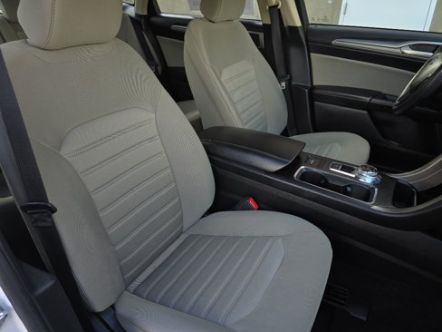 Used 2020 Ford Fusion S image 22