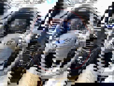 New 2025 Ford Escape ST-Line image 22