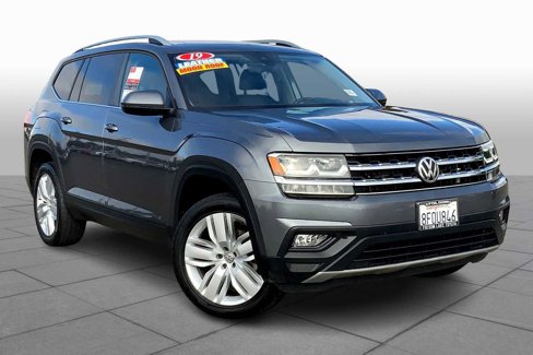 Used 2019 Volkswagen Atlas SE w/ Panoramic Sunroof Package image 2