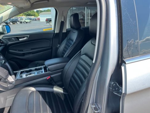 Used 2024 Ford Edge SEL image 19