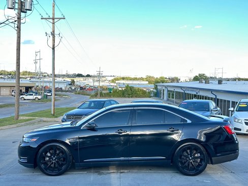 Used 2016 Ford Taurus SHO w/ Equipment Group 401A image 4