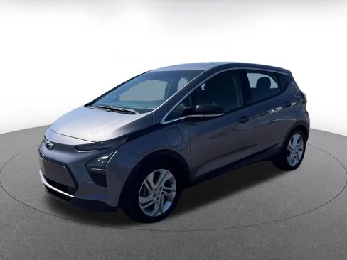 Used 2023 Chevrolet Bolt LT w/ Driver Confidence Package image 8