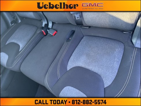 Used 2017 Jeep Cherokee Sport image 19