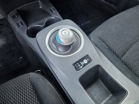 Used 2013 Nissan Leaf S image 17