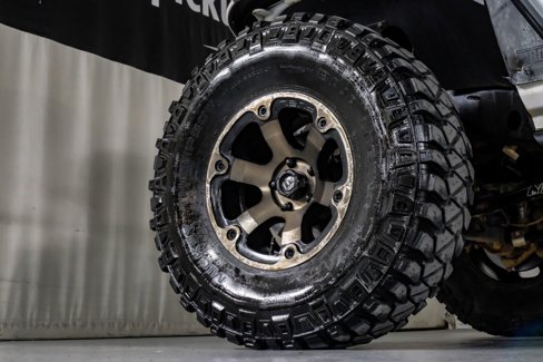 Used 2018 Jeep Wrangler Unlimited Sahara image 56