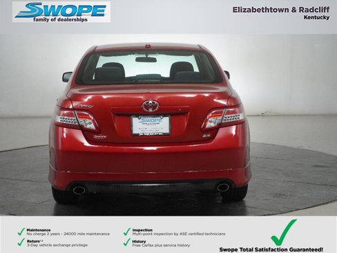 Used 2011 Toyota Camry SE image 4