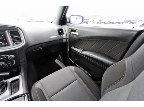 Used 2021 Dodge Charger SXT w/ Blacktop Package image 12