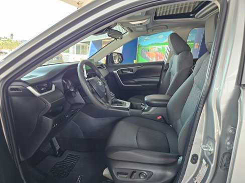 Used 2023 Toyota RAV4 XLE w/ Convenience Package image 23