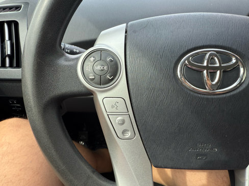 Used 2015 Toyota Prius Prime Advanced image 20