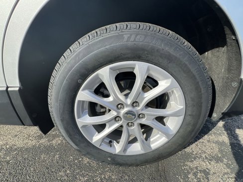Used 2020 Chevrolet Equinox LT image 31