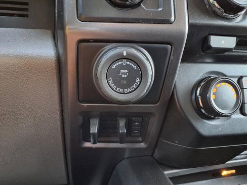 Used 2016 Ford F150 XLT w/ Equipment Group 302A Luxury image 18