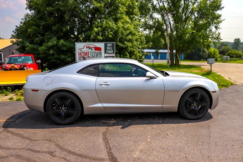 Used 2011 Chevrolet Camaro LT image 2