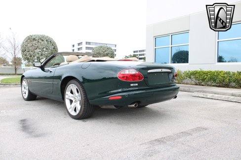 Used 2003 Jaguar XK8 Convertible image 27
