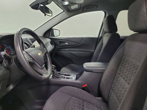 Used 2022 Chevrolet Equinox LT image 17