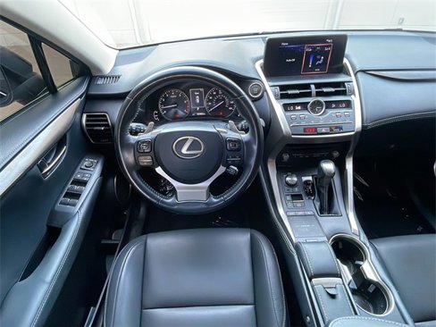 Used 2018 Lexus NX 300 FWD image 11