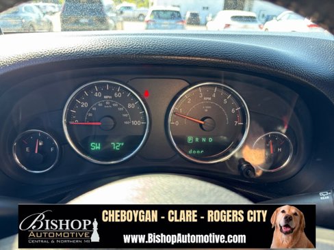 Used 2014 Jeep Wrangler Unlimited Sahara w/ Dual Top Group image 32