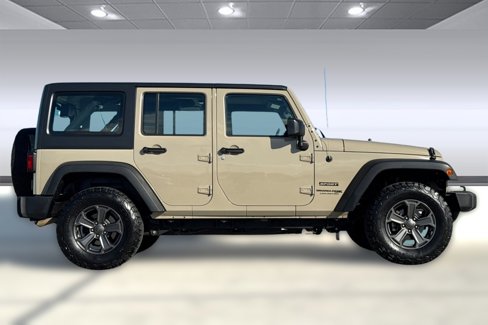 Used 2018 Jeep Wrangler Unlimited Sport w/ Connectivity Group image 2