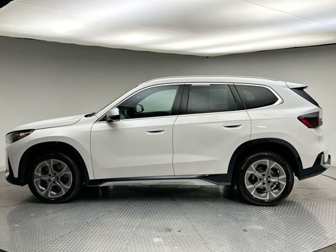 Used 2023 BMW X1 xDrive28i w/ Convenience Package image 2