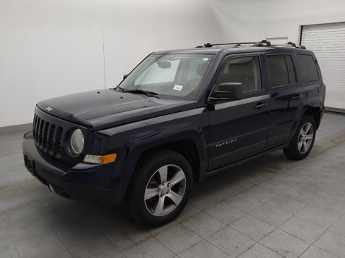 Used 2016 Jeep Patriot High Altitude image 2