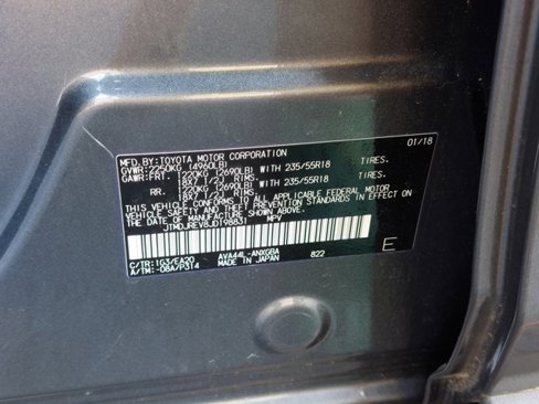 Used 2018 Toyota RAV4 Limited image 35