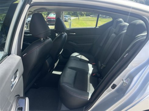 Used 2024 Nissan Altima 2.5 SR image 21