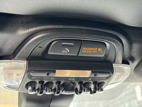 Used 2019 MINI Cooper S w/ Signature Upholstery Package image 23