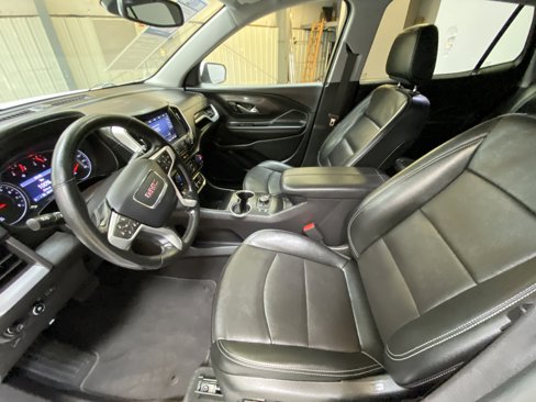 Used 2024 GMC Terrain SLT image 23