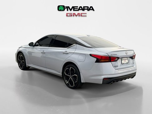 Used 2023 Nissan Altima 2.5 SR image 3