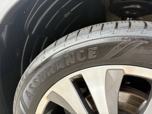 Used 2019 Subaru Ascent Limited image 10