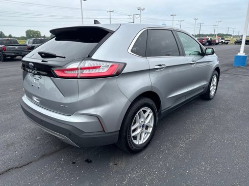Used 2022 Ford Edge SEL image 5