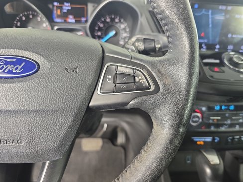 Used 2017 Ford Escape Titanium w/ Equipment Group 301A image 27