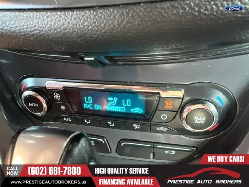 Used 2013 Ford C-MAX SEL image 21