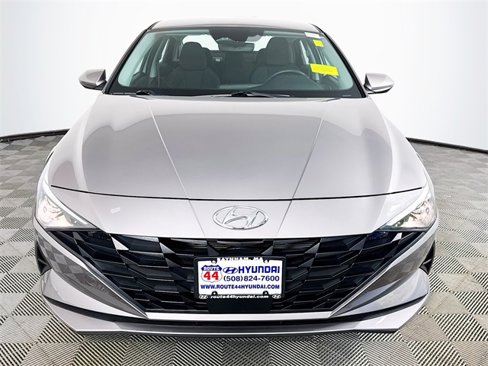 Used 2023 Hyundai Elantra SEL w/ Convenience Package image 7