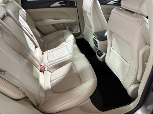 Used 2020 Lincoln MKZ Reserve w/ Elements Package image 37