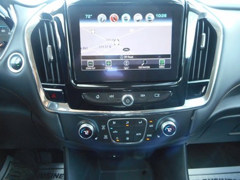 Used 2018 Chevrolet Traverse LT image 15