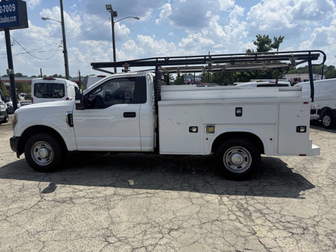 Used 2019 Ford F350 XL w/ Power Equipment Group image 4